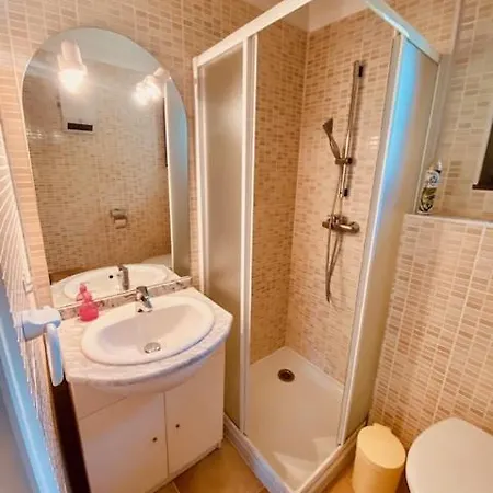 De La Du Pin Holiday home Ruoms
